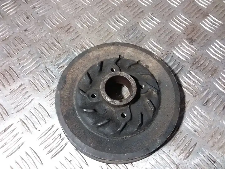 Mitsubishi L200 (1996 - 2006) Шкив коленчатого вала — фото 2