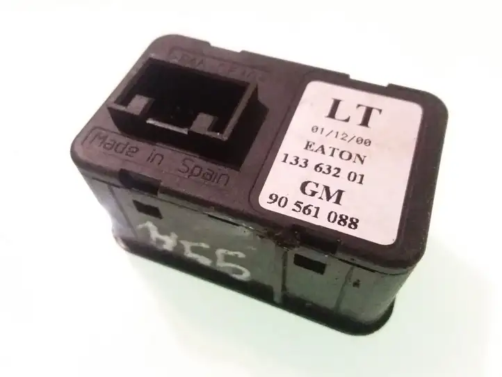 Opel Astra G (1998 - 2004) 13363201 Блок кнопок стеклоподъемников — фото 3