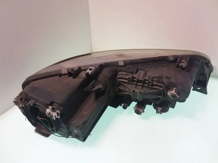 Mazda 6 (2002 - 2005) Передняя фара — фото 3