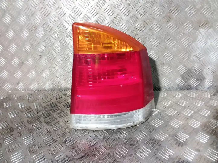 Opel Vectra C (2002 - 2005) 13130644 Задний фонарь в кузове — фото 1