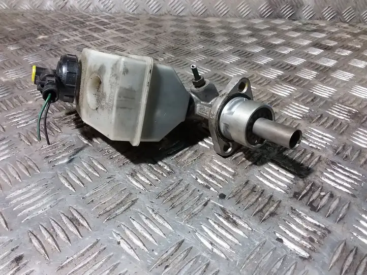 Renault Scenic I (1996 - 2003) 7700436913 Главный тормозной цилиндр — фото 1