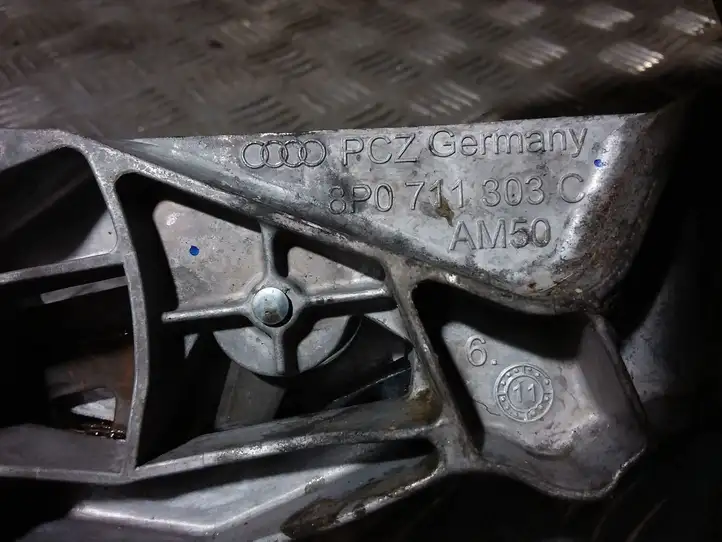 Audi A3/S3 8P (2008 - 2013) 8P0711303C Механизм ручного тормоза (в салоне) — фото 2