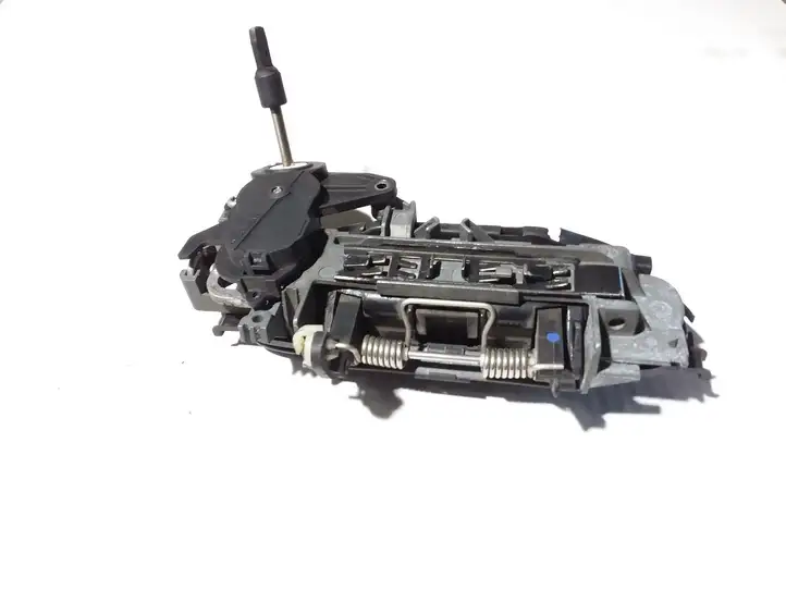 Audi A3/S3 8P (2008 - 2013) Наружная ручка двери — фото 2
