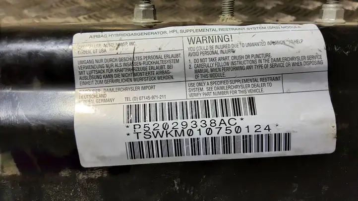 Chrysler PT Cruiser (2000 - 2010) P52029338AC Коленная подушка безопасности — фото 2