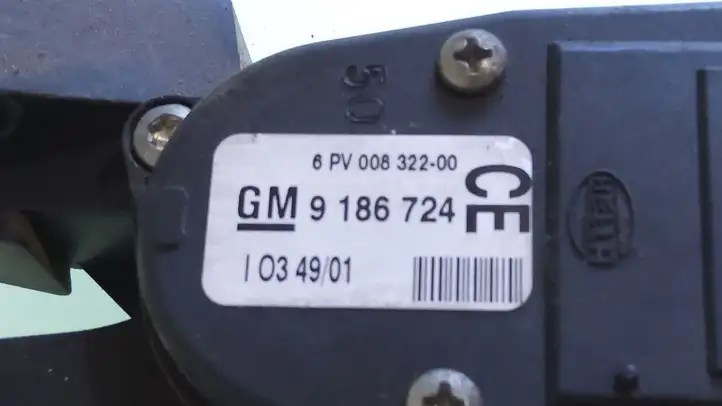 Opel Vectra C (2002 - 2005) 9186724 Педаль акселератора — фото 3