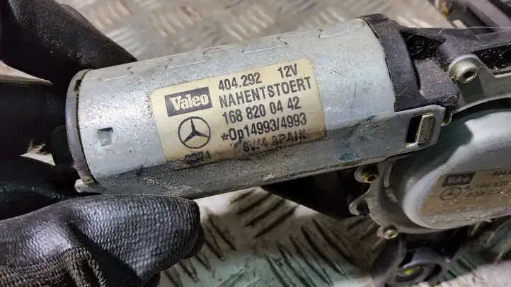 Mercedes-Benz Vaneo W414 (2001 - 2005) A1688200442 Двигатель стеклоочистителей — фото 3