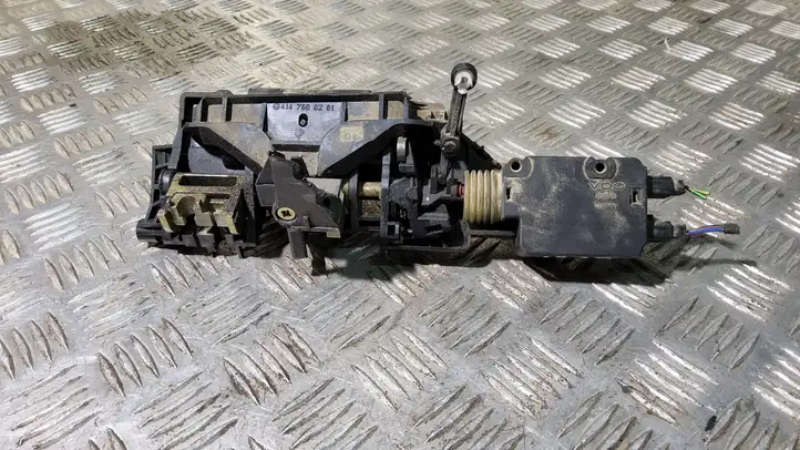 Mercedes-Benz Vaneo W414 (2001 - 2005) 4147600261 Ручка крышки багажника — фото 3