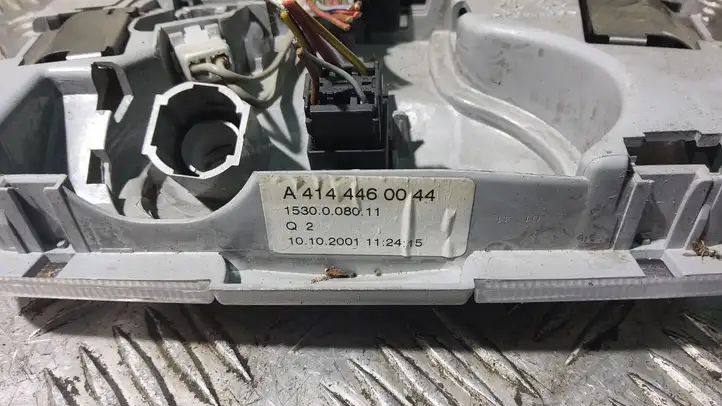 Mercedes-Benz Vaneo W414 (2001 - 2005) A4144460044 Передняя подсветка — фото 2