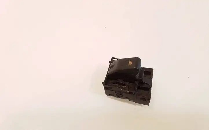 Fiat Palio (1996 - 2004) 31262 Блок кнопок стеклоподъемников — фото 3