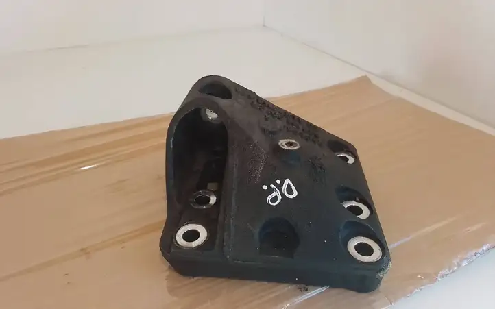 Porsche Cayenne (9PA) (2002 - 2010) 9491152012R Кронштейн двигателя — фото 3