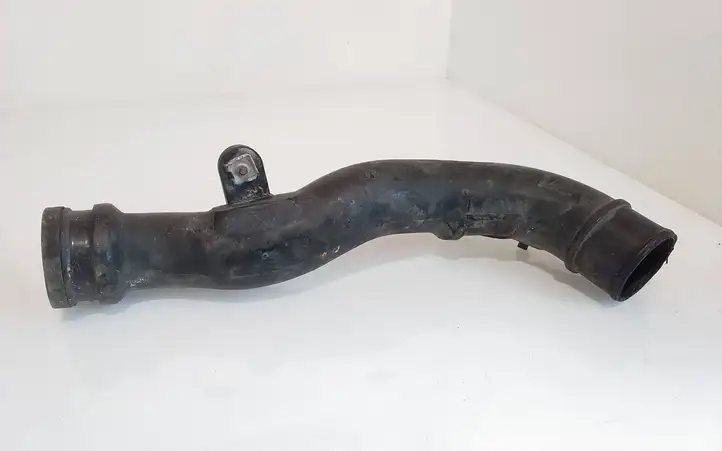 Toyota Avensis Verso (2001 - 2004) 1736227030 Трубки системы охлаждения — фото 1