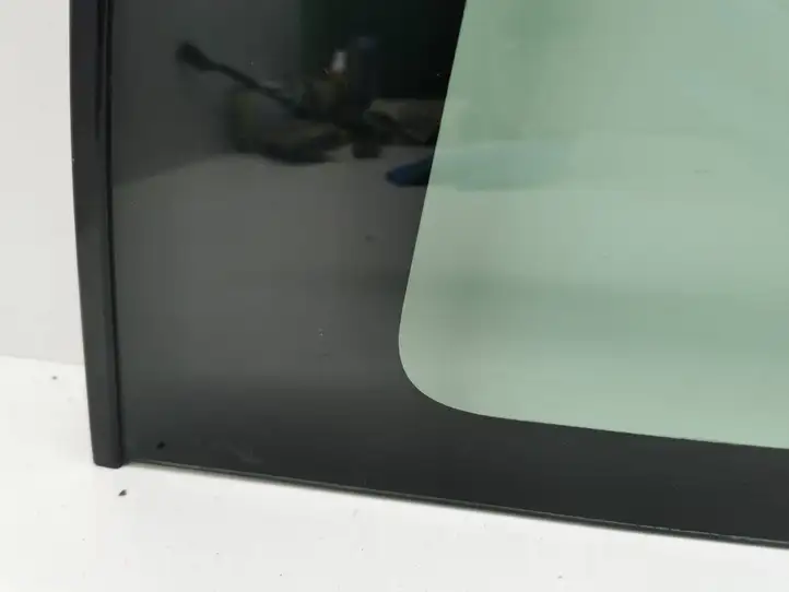 Toyota Auris 150 (2006 - 2012) 7564202020 Заднее боковое стекло — фото 3