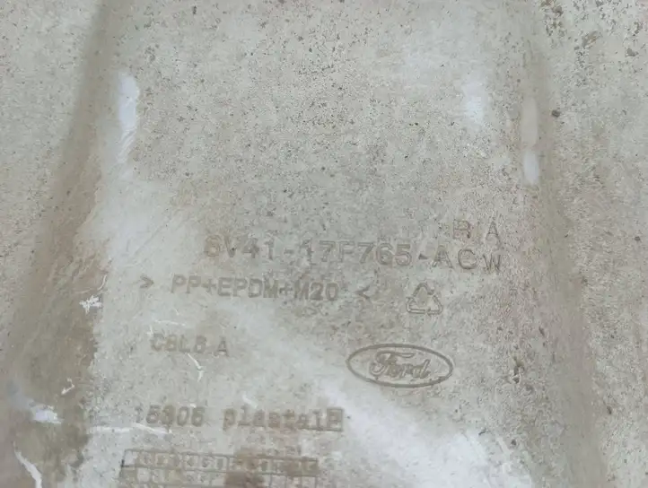 Ford Kuga I (2008 - 2012) 8V4117F765ACW Нижняя часть переднего бампера — фото 5