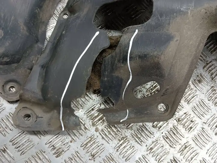 Toyota Corolla Verso AR10 (2004 - 2009) 514090F013 Защита двигателя — фото 10
