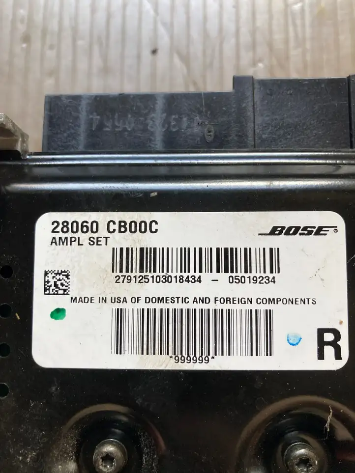 Nissan Murano Z50 (2002 - 2008) 28060CB00C Усилитель звука — фото 3