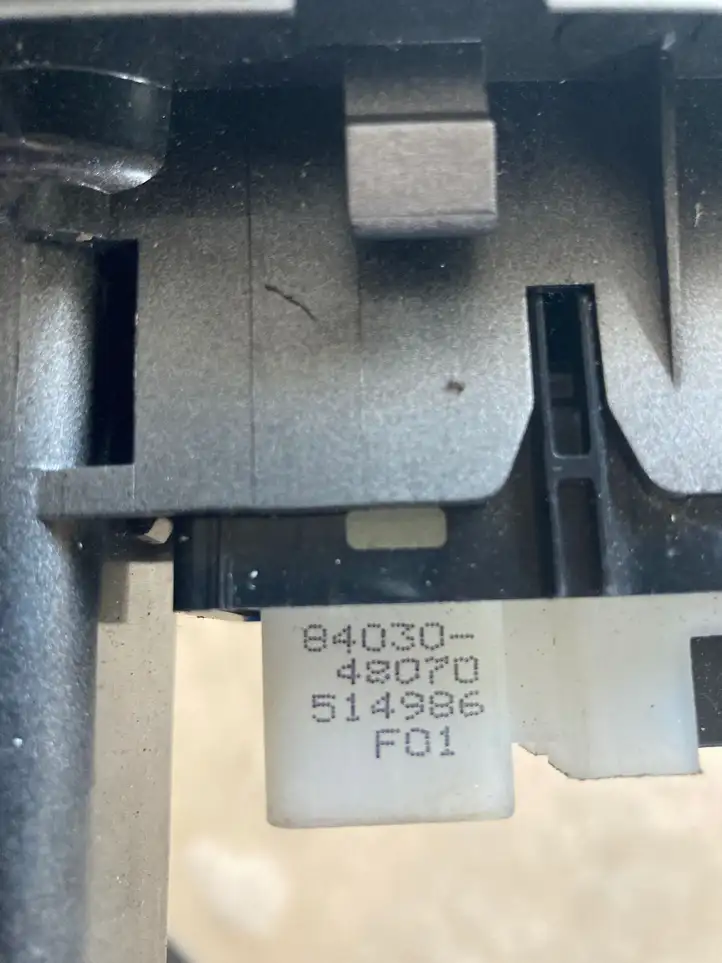 Lexus RX 300 (2003 - 2006) 8403048070 Блок кнопок стеклоподъемников — фото 3