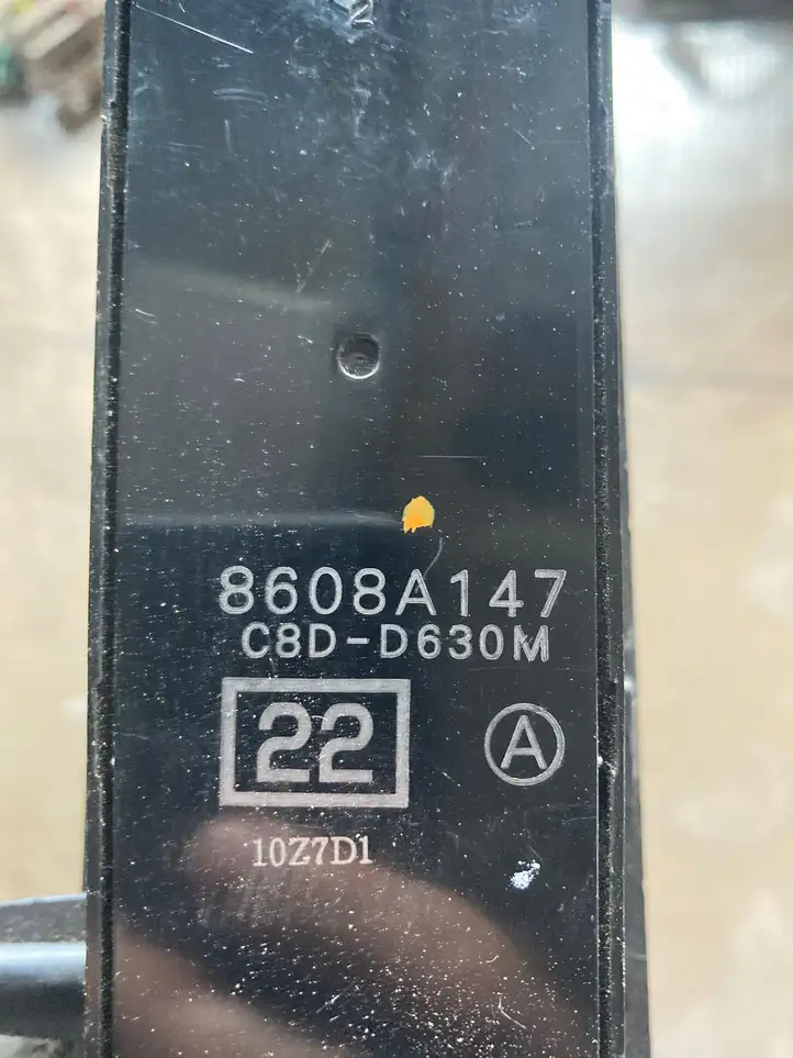 Citroen C-Crosser (2007 - 2013) 8608A147 Блок кнопок стеклоподъемников — фото 3