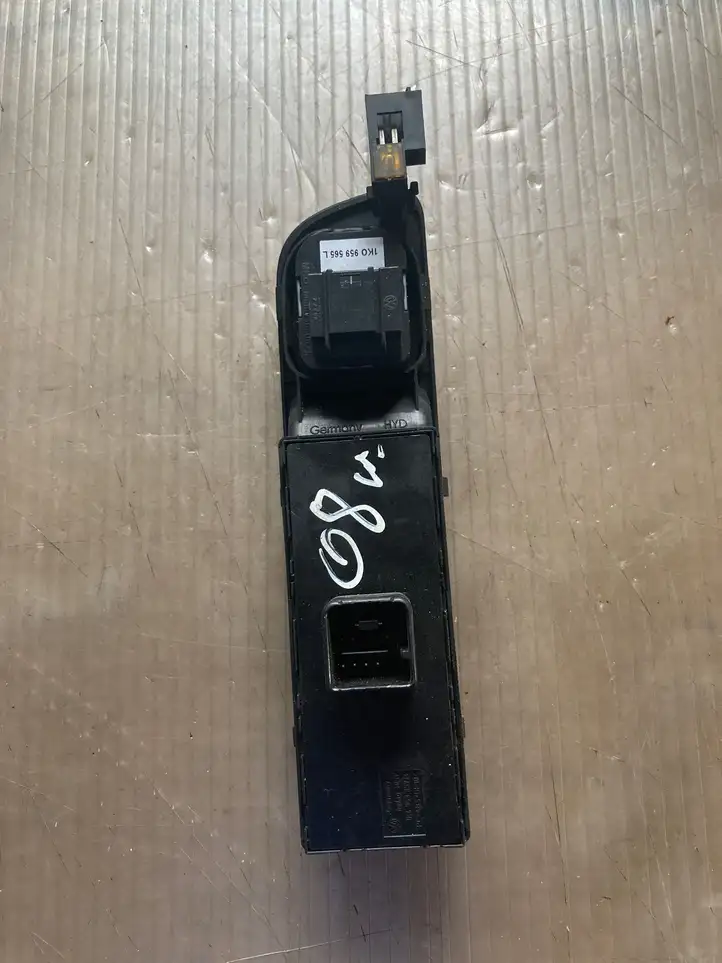 Volkswagen Tiguan (2007 - 2011) 1K4959857B Блок кнопок стеклоподъемников — фото 2