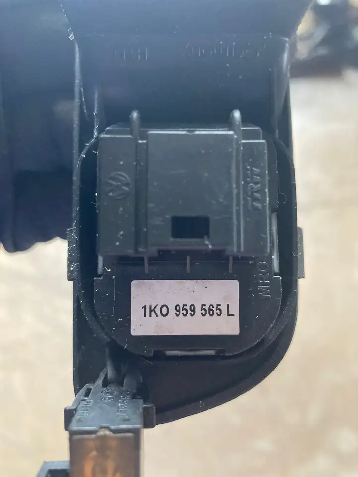 Volkswagen Tiguan (2007 - 2011) 1K4959857B Блок кнопок стеклоподъемников — фото 3