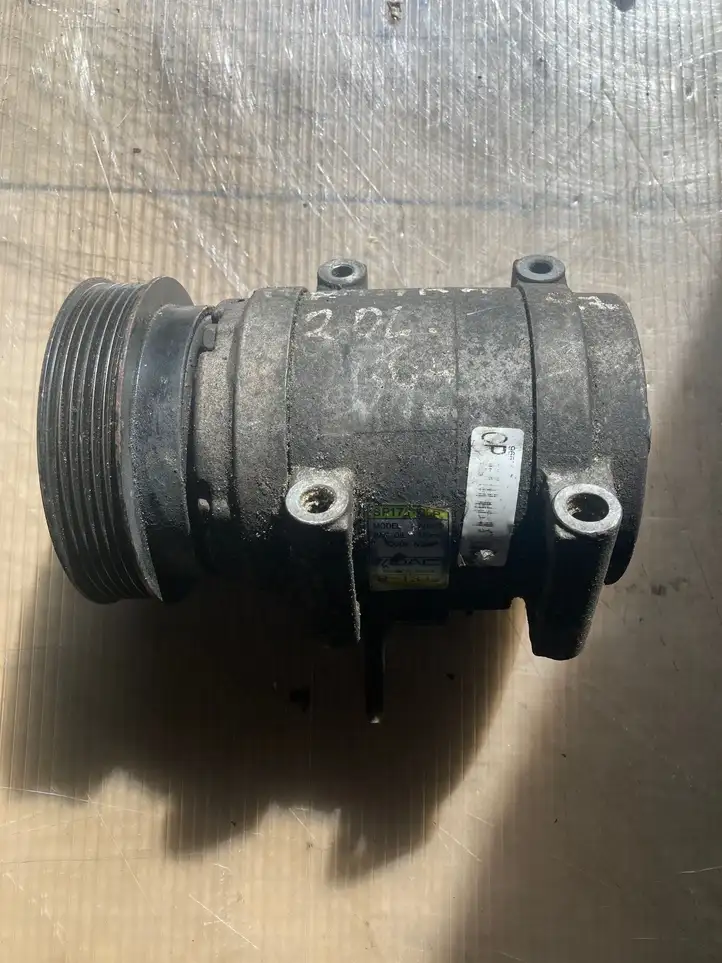 Opel Antara (2006 - 2011) 96629605 Компрессор (насос) кондиционера воздуха — фото 2