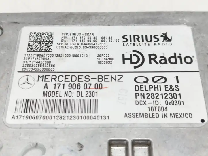 Mercedes-Benz GL X164 (2006 - 2012) A1719060700 Магнитола / мультимедийная система — фото 6