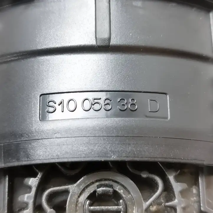 Audi A3/S3 8V (2012 - 2016) S0903638 Боковой воздушный дефлектор — фото 7