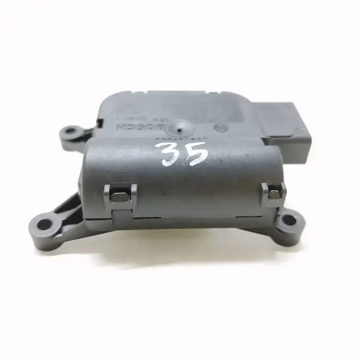 Skoda Roomster (5J) (2006 - 2010) 0132801357 Двигатель задвижки потока воздуха — фото 2
