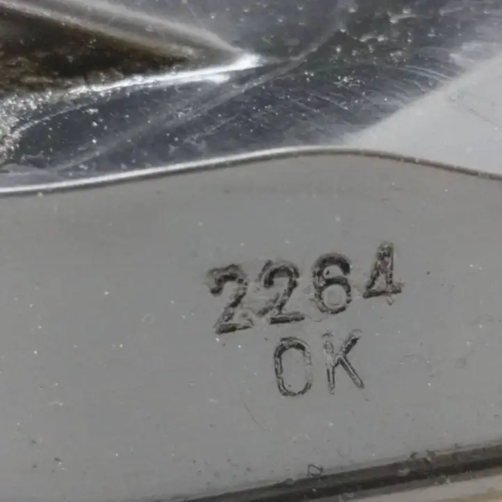 Toyota Prius (XW20) (2003 - 2009) 22640K Замок задней двери — фото 7