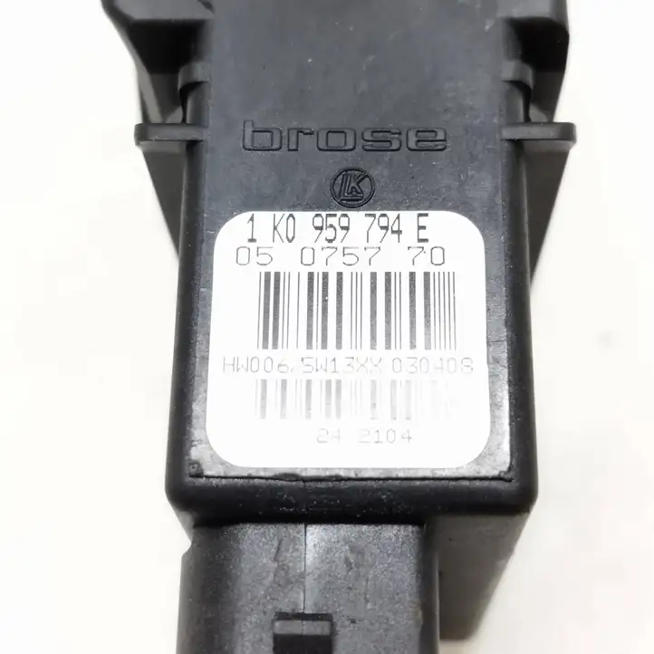 Skoda Octavia Mk2 (1Z) (2004 - 2013) 1K0959704J Стеклоподъемник задней двери — фото 6