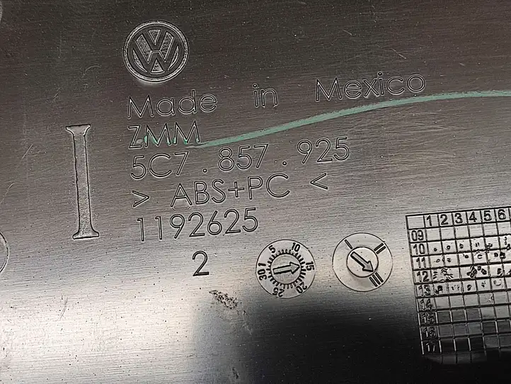 Volkswagen Jetta VI (2011 - 2018) 5C7857925 Ящик центральной консоли — фото 3