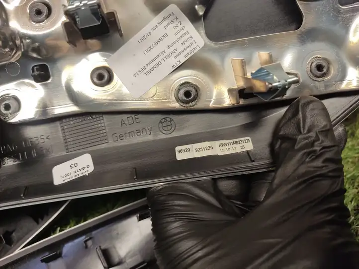 BMW 3 F30 F35 F31 (2012 - 2018) 9231225 Декоративная планка — фото 4
