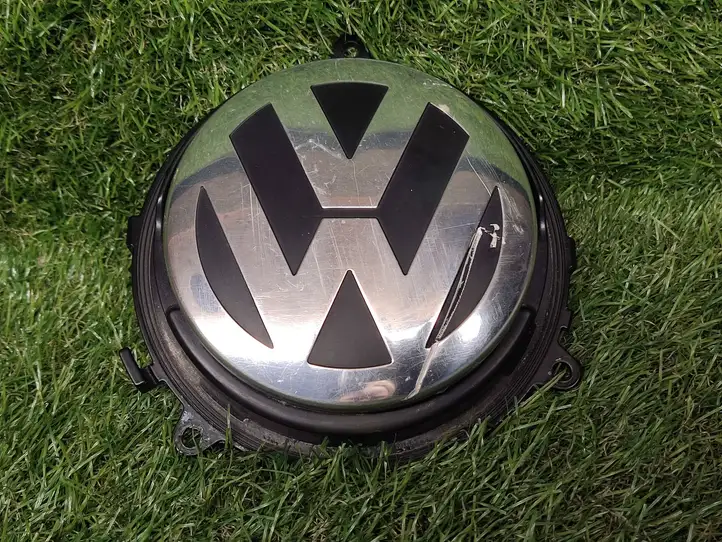 Volkswagen PASSAT B6 (2005 - 2010) 1K0827469E Ручка крышки багажника — фото 1