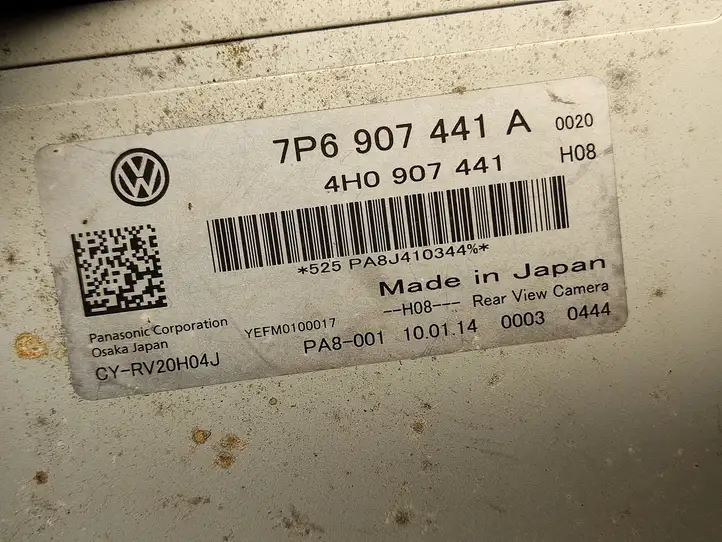 Volkswagen Touareg II (2010 - 2018) 7P6907441A Видеокамера заднего вида — фото 3