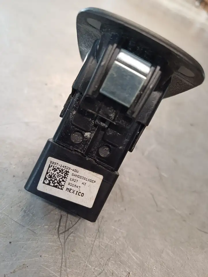 Ford Explorer (2010 - 2015) BT4T10B776ABW Кнопка стеклоподъемников — фото 2