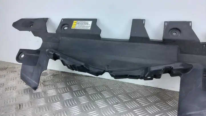 Toyota RAV 4 (XA40) (2012 - 2018) 1668136020 Облицовка радиатора — фото 7