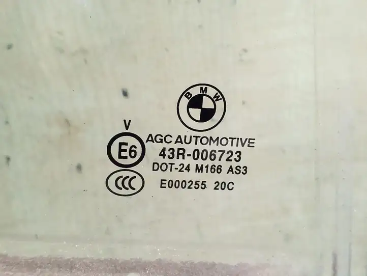 BMW X1 E84 (2009 - 2015) Стекло задней двери — фото 3