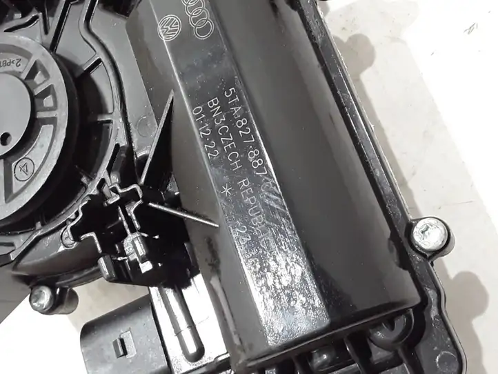Cupra Formentor (2021 - ) 5TA827887C Замок багажника — фото 3