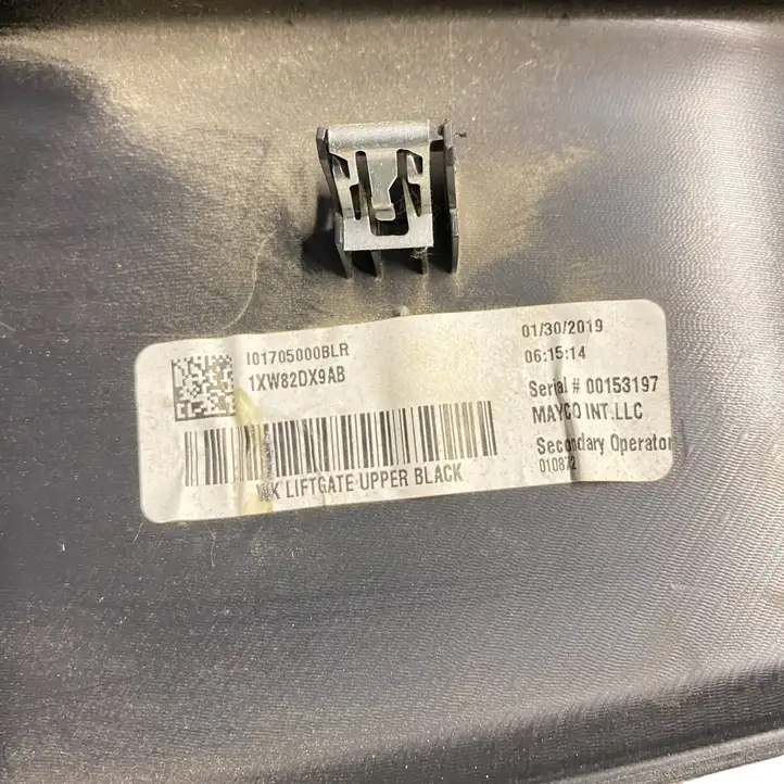 Jeep Grand Cherokee (2010 - 2021) I01705000BLR Верхняя обшивка у окна — фото 6