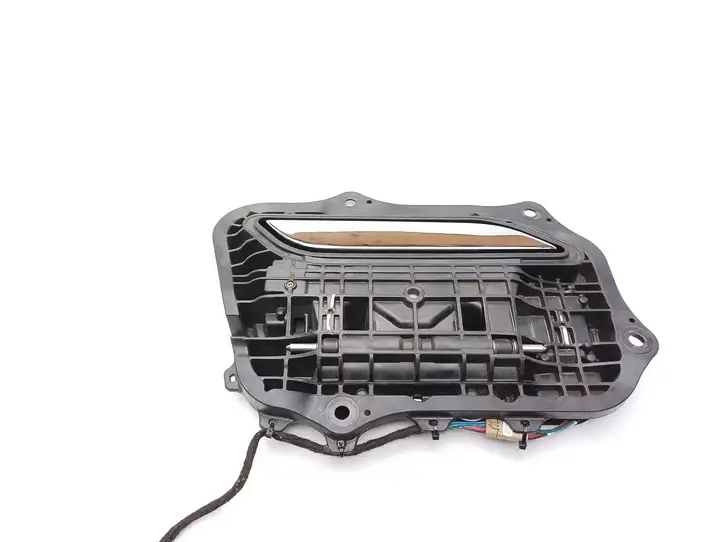 Tesla Model S (2016 - 2021) 100737200L Наружная ручка двери — фото 3