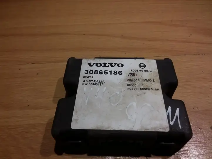 Volvo S40, V40 (2000 - 2004) 30865186 Блок иммобилайзера — фото 2