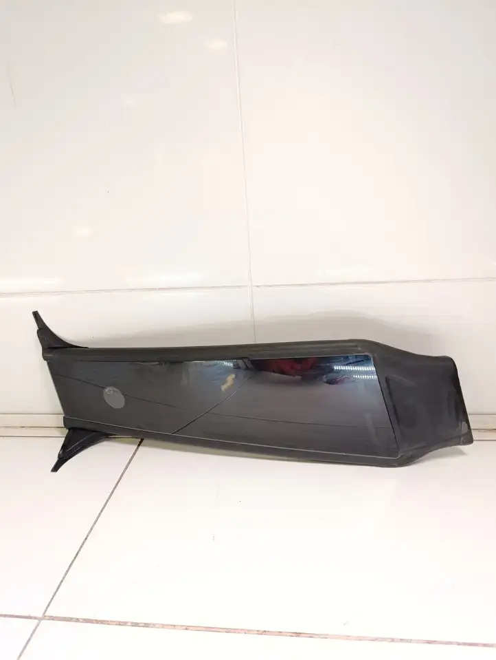 Tesla Model Y (2019 - 2024) 150688590F Верхняя обшивка стойки B — фото 3