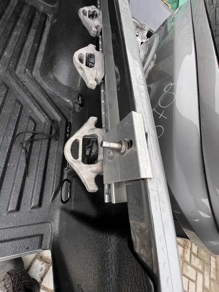 Nissan Navara D23 (2015 - ) Крышка багажника — фото 3
