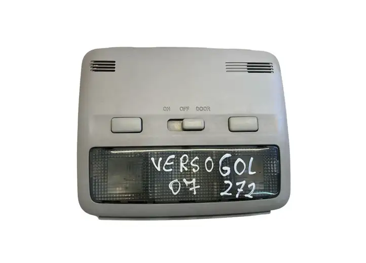 Toyota Corolla Verso AR10 (2004 - 2009) 8126305230 Передняя подсветка — фото 1