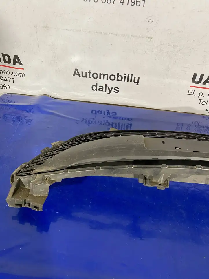 Mazda 2 (2010 - 2014) DR61501T1 Нижняя решетка переднего бампера — фото 15