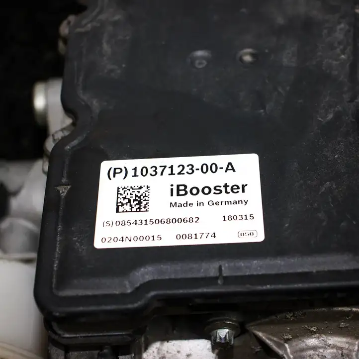 Tesla Model S (2012 - 2016) 103712300A Вакуумный усилитель тормозов — фото 6