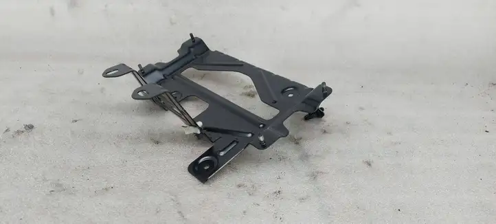 BMW 6 F12 F13 (2010 - 2018) 9199996 Кронштейн усилителя звука — фото 1
