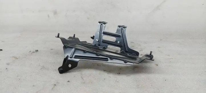 BMW 6 F12 F13 (2010 - 2018) 9199996 Кронштейн усилителя звука — фото 2