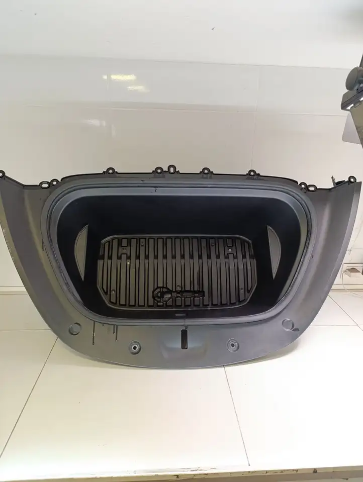 Tesla Model Y (2019 - 2024) Ящик для хранения в багажнике — фото 2