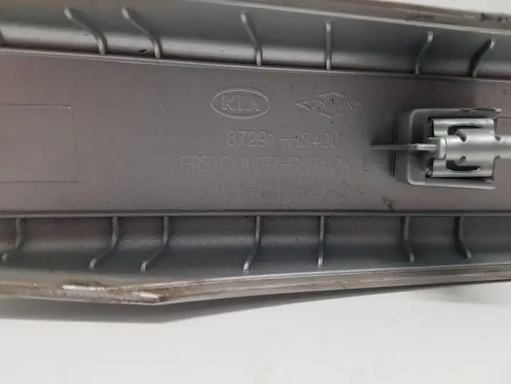 Kia Stonic (2017 - ) 87291H8400 Крышка рейлинга — фото 3