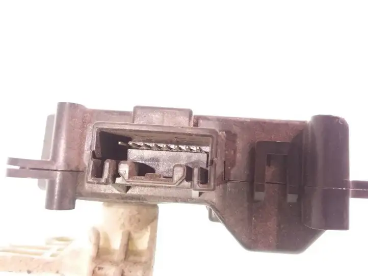 Toyota Yaris (1999 - 2003) 0637007900 Двигатель задвижки потока воздуха — фото 2